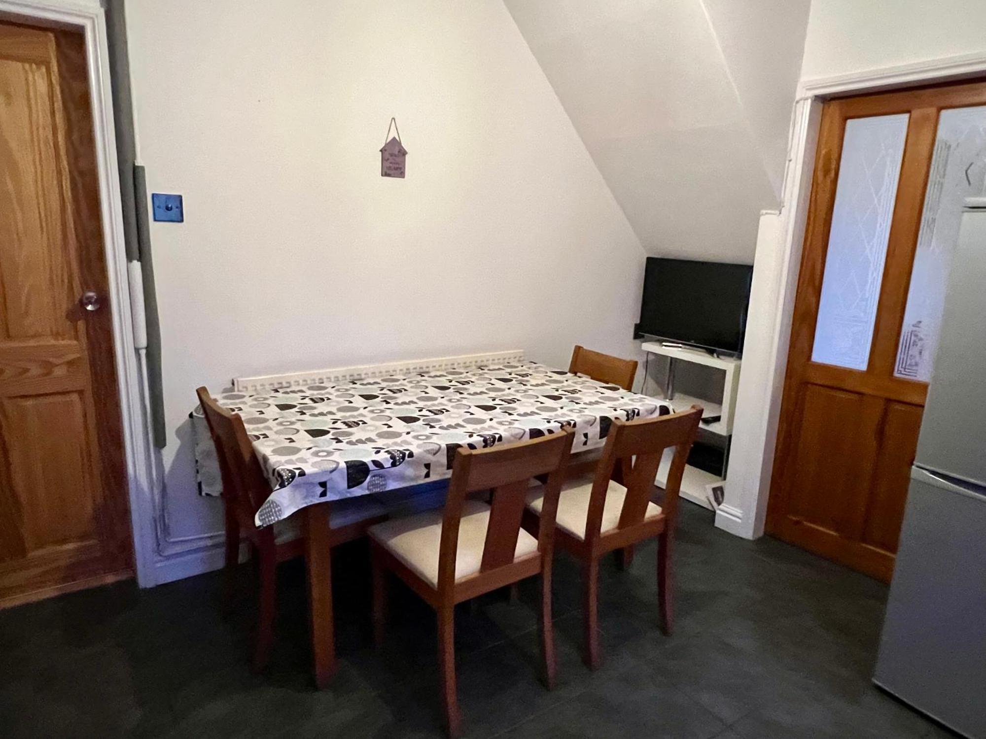 Housefield Stay, Room 4 Stoke-on-Trent Eksteriør bilde