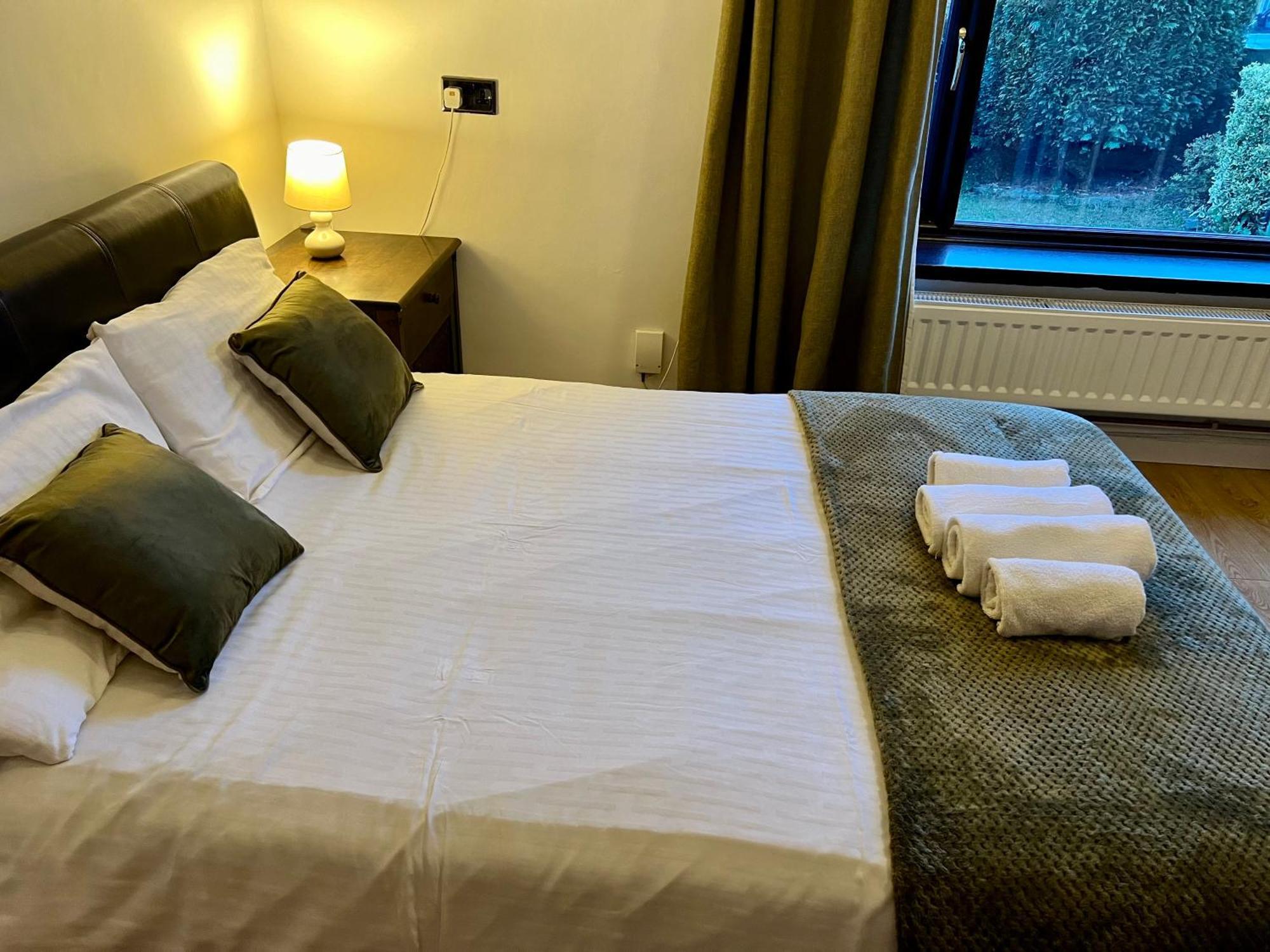 Housefield Stay, Room 4 Stoke-on-Trent Eksteriør bilde