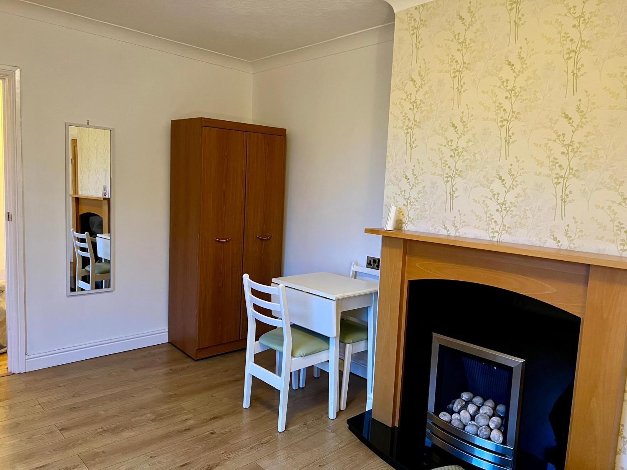 Housefield Stay, Room 4 Stoke-on-Trent Eksteriør bilde